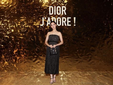 dior 展覧会|DIOR .